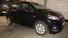 Zwart Gebruikt 2015 Peugeot 108 Hatchback | € 5.950 (Eerlijke prijs)