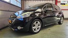 Gebruikt 2015 Peugeot 208 Style Hatchback | € 6.890 (Eerlijke prijs)