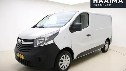 Grijs Occasion 2018 Opel Vivaro Sport MPV | € 10.450 (Eerlijke prijs)