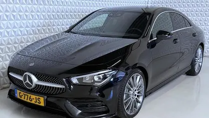 Zwart Gebruikt 2019 Mercedes CLA180 Edition Sedan | € 19.999 (Super prijs)