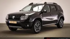 Zwart, metallic lak Gebruikt 2017 Dacia Duster Black Shadow SUV | € 11.900 (Eerlijke prijs)
