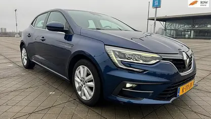 Occasion Renault Mégane IV Business 140 PK (102 kW) 2021 Hatchback