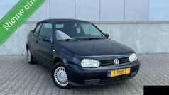 Blauw Gebruikt 2000 VW Golf Cabriolet Highline Cabriolet | € 2.750 (Super prijs)