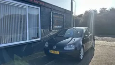 Zwart (metallic) Gebruikt 2004 VW Golf IV Comfortline Hatchback | € 1.650 (Super prijs)