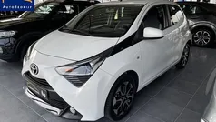 Gebruikt 2019 Toyota Aygo X-play Hatchback | € 13.785 (Eerlijke prijs)