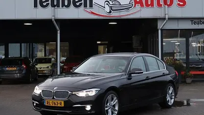Gebruikt 2018 BMW 318 Executive Sedan | € 15.895 (Goede deal)
