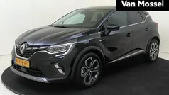 Zwart Gebruikt 2022 Renault Captur Intens SUV | € 23.935 (Eerlijke prijs)