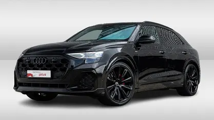 Occasion 2025 Audi Q8 Competition SUV | € 117.950 (Eerlijke prijs)