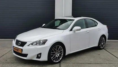 Wit Gebruikt 2011 Lexus IS250 Luxury Line Sedan | € 14.999 (Goede deal)