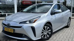 Gebruikt 2021 Toyota Prius Hatchback | € 25.799 (Eerlijke prijs)