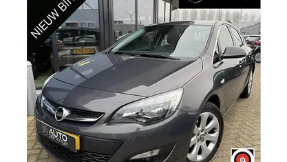 Occasion 2014 Opel Astra Hatchback | € 4.945 (Eerlijke prijs)
