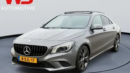 Grijs Occasion 2014 Mercedes CLA180 Ambition Sedan | € 12.999 (Eerlijke prijs)