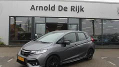 Grijs Gebruikt 2019 Honda Jazz Dynamic Hatchback | € 19.950 (Eerlijke prijs)