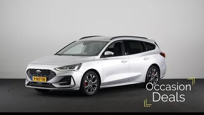 Grijs Occasion 2022 Ford Focus ST-Line Stationwagen | € 16.995 (Goede deal)