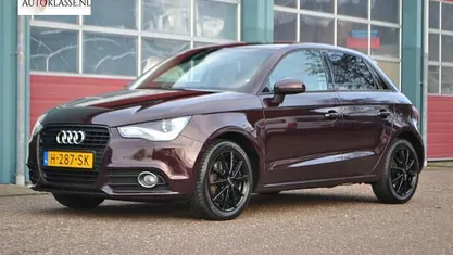 Paars (metallic) Gebruikt 2012 Audi A1 Sportback Ambition Hatchback | € 9.695 (Eerlijke prijs)