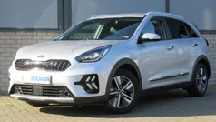 Grijs Gebruikt 2020 Kia Niro SUV | € 21.990 (Eerlijke prijs)