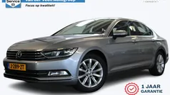 Grijs Gebruikt 2019 VW Passat Highline Sedan | € 18.950 (Super prijs)