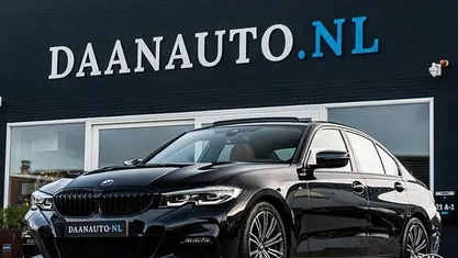 Occasion 2019 BMW 320 Executive Sedan | € 31.950 (Eerlijke prijs)