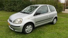 Gebruikt 2000 Toyota Yaris Sol Hatchback | € 1.690 (Eerlijke prijs)
