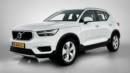Gebruikt 2020 Volvo XC40 Momentum SUV | € 28.450 (Goede deal)