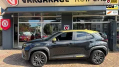 Zwart Occasion 2023 Toyota Yaris Cross X-plore SUV | € 29.950 (Eerlijke prijs)