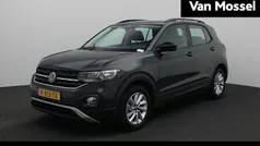 Grijs Gebruikt 2021 VW T-Cross Life SUV | € 19.700 (Eerlijke prijs)