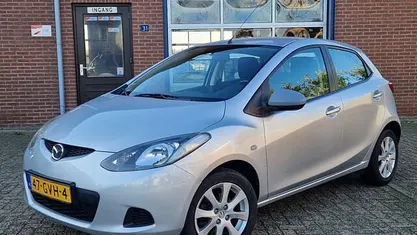 Gebruikt 2008 Mazda 2 Touring Hatchback | € 4.450 (Eerlijke prijs)