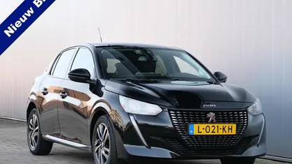 Occasion Peugeot 208 Allure 101 PK (74 kW) 2021 Hatchback