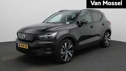 Zwart Occasion 2022 Volvo XC40 Core SUV | € 24.400 (Goede deal)