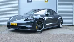 Grijs Gebruikt 2021 Porsche Taycan 4S Performance Package Sedan | € 69.999 (Super prijs)