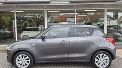 Gebruikt 2021 Suzuki Swift Hatchback | € 15.950 (Eerlijke prijs)