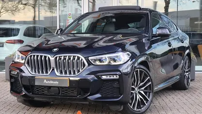 Zwart Gebruikt 2020 BMW X6 M Sport SUV | € 67.900 (Eerlijke prijs)