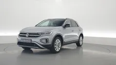 Gebruikt 2024 VW T-Roc Style SUV | € 32.800 (Eerlijke prijs)