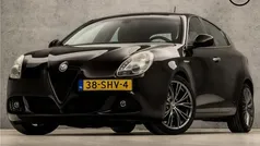 Gebruikt 2011 Alfa Romeo Giulietta Distinctive Hatchback | € 5.945 (Eerlijke prijs)