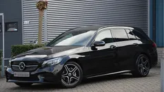 Zwart Gebruikt 2021 Mercedes C180 AMG line Stationwagen | € 31.950 (Eerlijke prijs)