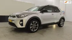 Grijs Gebruikt 2020 Kia Stonic SUV | € 16.999 (Eerlijke prijs)