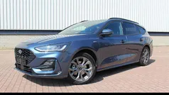 Blauw Gebruikt 2022 Ford Focus ST-Line Stationwagen | € 19.945 (Eerlijke prijs)