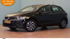 Zwart Gebruikt 2023 VW Polo Business Hatchback | € 21.899 (Eerlijke prijs)