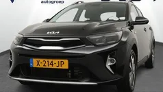 Zwart Gebruikt 2023 Kia Stonic 2 SUV | € 22.450 (Eerlijke prijs)