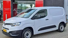 Wit Gebruikt 2023 Toyota Proace City City MPV | € 17.900 (Eerlijke prijs)