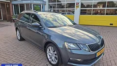 Gebruikt 2020 Skoda Octavia Business Line Stationwagen | € 19.750 (Eerlijke prijs)