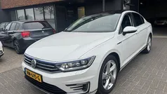 Wit Gebruikt 2015 VW Passat Highline Sedan | € 10.995 (Super prijs)