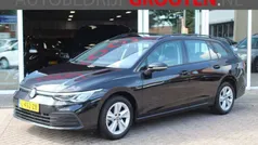 Gebruikt 2021 VW Golf VIII Life Stationwagen | € 16.888 (Eerlijke prijs)