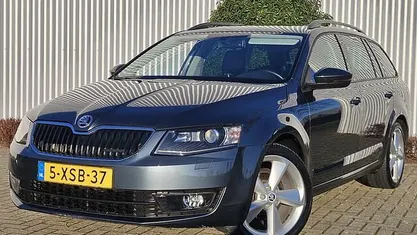 Grijs Gebruikt 2014 Skoda Octavia Business Line Stationwagen | € 5.950 (Eerlijke prijs)