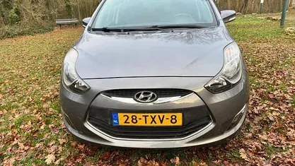Grijs Gebruikt 2012 Hyundai ix20 Hatchback | € 4.250 (Eerlijke prijs)