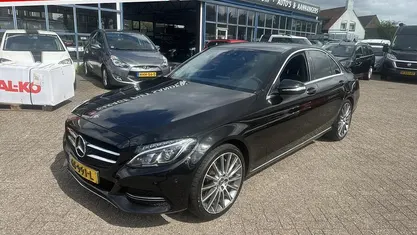 Zwart Occasion 2015 Mercedes C350e Edition Sedan | € 18.950 (Eerlijke prijs)