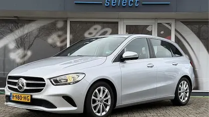 Occasion Mercedes B180 Edition 136 PK (100 kW) 2019 Grijs MPV