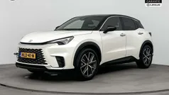 Gebruikt 2025 Lexus LBX SUV | € 39.995 (Eerlijke prijs)