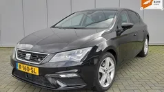 Zwart Gebruikt 2019 Seat Leon FR Hatchback | € 18.975 (Eerlijke prijs)