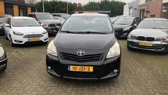 Zwart Gebruikt 2009 Toyota Verso MPV | € 5.250 (Goede deal)